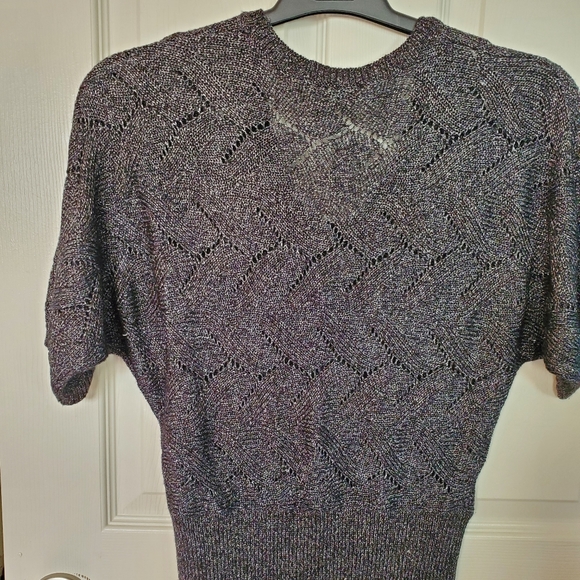 Blouse - Picture 2 of 6